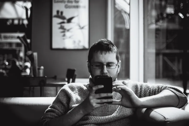 Pretty Lies and Perfect Light: Why Travel Content Is Lying to You